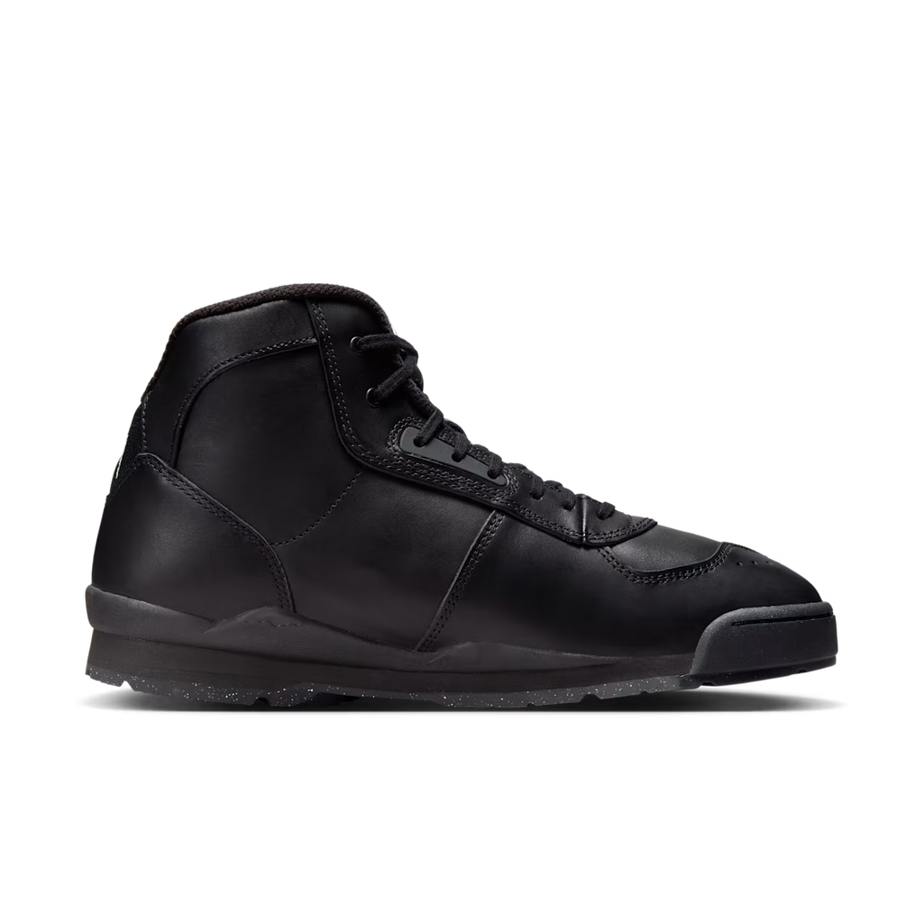 Baltoro x Stüssy "Black and White"